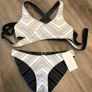 New reversible Athleta bikini